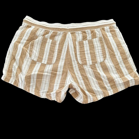 Old Navy XXL High Waisted Textured Cotton Pull On Striped Shorts White Tan - Picture 3 of 6